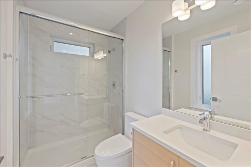 4852 Slocan Street, Vancouver, BC 