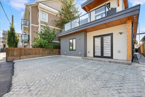 4852 Slocan Street, Vancouver, BC 