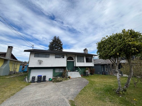 5762 Spindrift Street  Sechelt, BC V0V 0V0