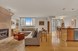 1404-819 Hamilton Street  Vancouver, BC V6B 6M2