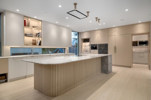 4521 Langara Avenue, Vancouver, BC 