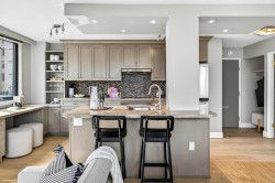 1404-1330 Harwood Street  Vancouver, BC V6E 1S8