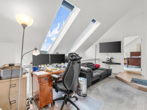 351 Beachview Drive, North Vancouver, BC 