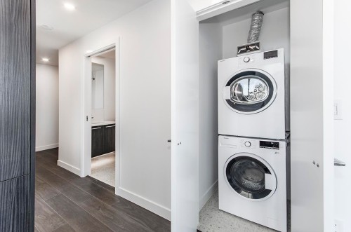 1901-2425 Alpha Avenue, Burnaby, BC 