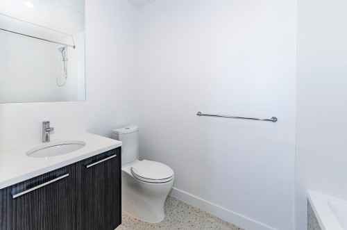 1901-2425 Alpha Avenue, Burnaby, BC 