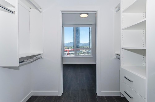 1901-2425 Alpha Avenue, Burnaby, BC 