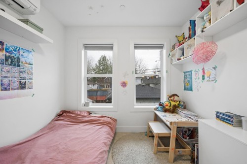 4382 Perry Street, Vancouver, BC 