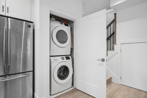 4382 Perry Street, Vancouver, BC 