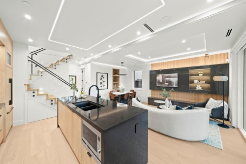 1-3466 W 22Nd Avenue, Vancouver, BC 