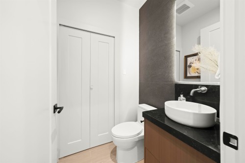 1-3466 W 22Nd Avenue, Vancouver, BC 