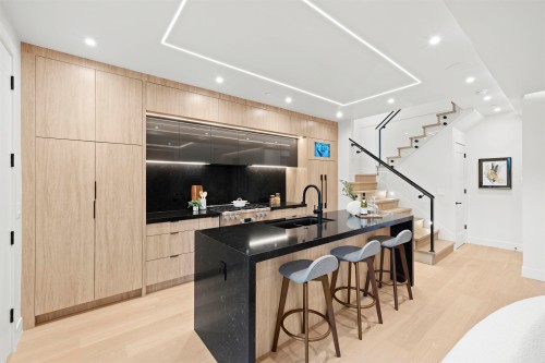 1-3466 W 22Nd Avenue, Vancouver, BC 