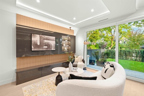 1-3466 W 22Nd Avenue, Vancouver, BC 