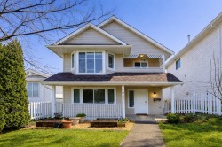 2062 Mary Hill Road  Port Coquitlam, BC V3C 2Z8