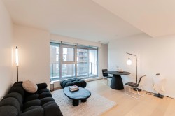 606-889 Pacific Street  Vancouver, BC V6Z 1C3