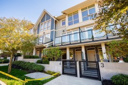 4-115 Queens Road W North Vancouver, BC V7N 2K4