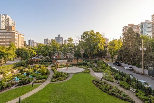 406-1740 Comox Street  Vancouver, BC V6G 2Z1