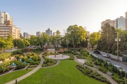 406-1740 Comox Street  Vancouver, BC V6G 2Z1