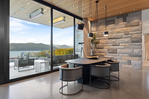 6252 Overstone Drive, West Vancouver, BC 