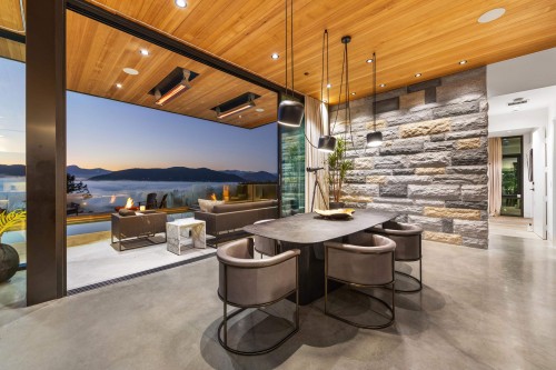 6252 Overstone Drive, West Vancouver, BC 