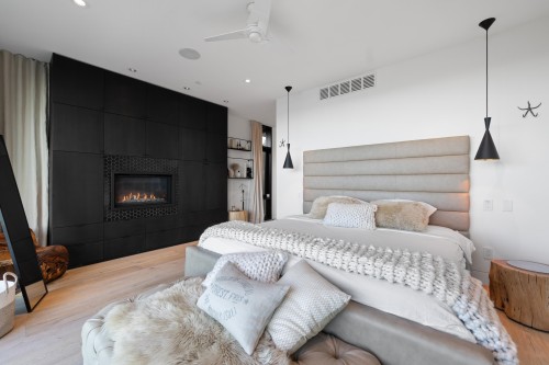 6252 Overstone Drive, West Vancouver, BC 