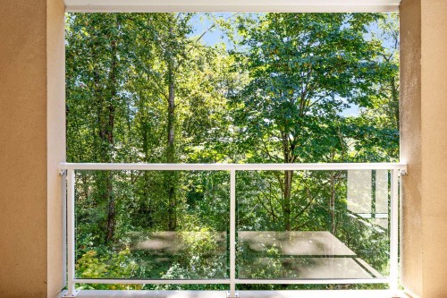 302-22722 Lougheed Highway, Maple Ridge, BC 