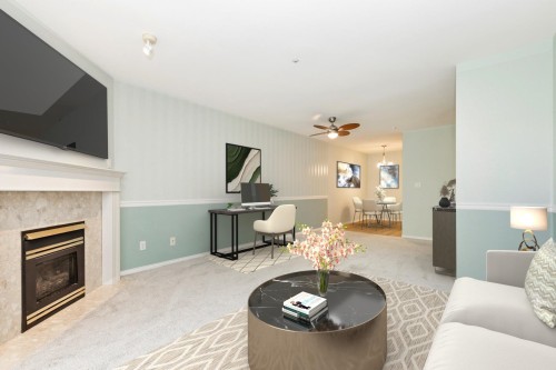 302-22722 Lougheed Highway, Maple Ridge, BC 