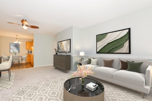 302-22722 Lougheed Highway, Maple Ridge, BC 