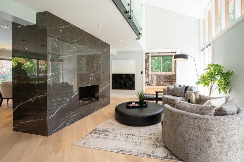 25011 Ferguson Avenue, Maple Ridge, BC 