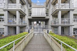 307-3161 4th Avenue W Vancouver, BC V6K 1R6