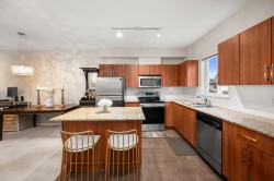 508-1661 Fraser Avenue  Port Coquitlam, BC V3B 0B6