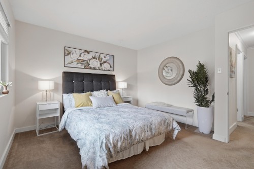 2329 Mountain Highway, North Vancouver, BC 