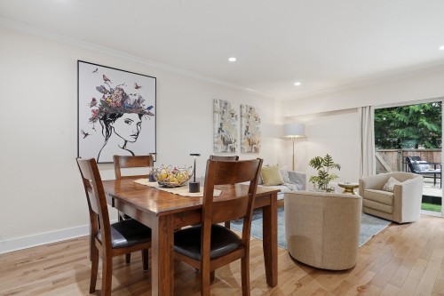 2329 Mountain Highway, North Vancouver, BC 
