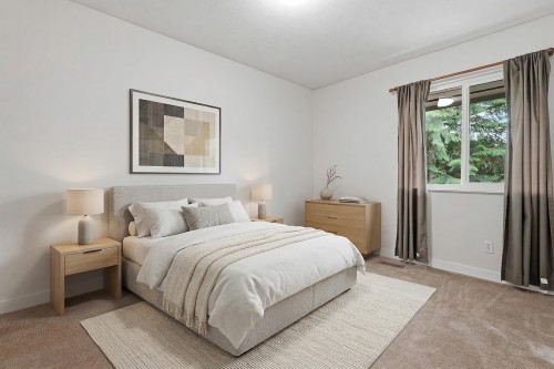 2329 Mountain Highway, North Vancouver, BC 