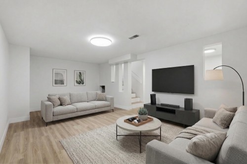 2329 Mountain Highway, North Vancouver, BC 