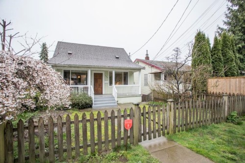 432 Richmond Street  New Westminster, BC V3L 4C5