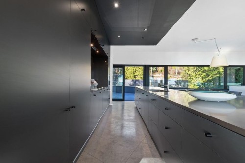 4166 Rose Crescent, West Vancouver, BC 