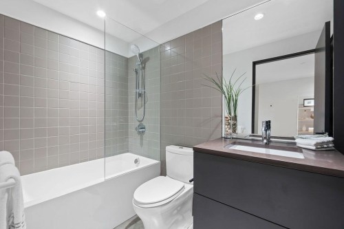 4166 Rose Crescent, West Vancouver, BC 