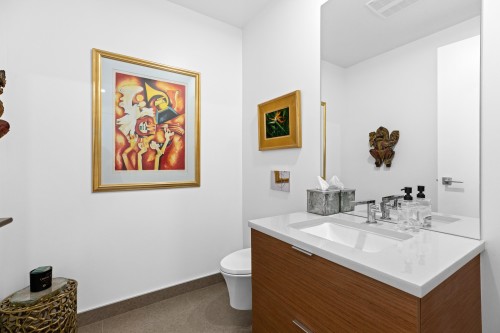 706-6707 Nelson Avenue, West Vancouver, BC 