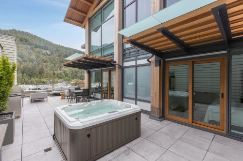 706-6707 Nelson Avenue, West Vancouver, BC 