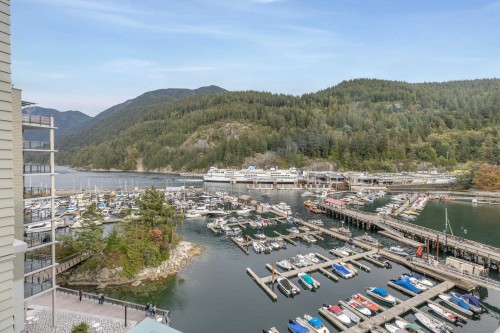 706-6707 Nelson Avenue, West Vancouver, BC 
