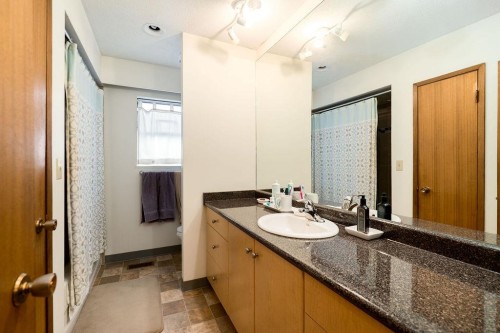 437 55Th Avenue E, Vancouver, BC 