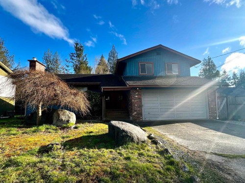 873 Poplar Lane  Gibsons, BC V0N 1V8