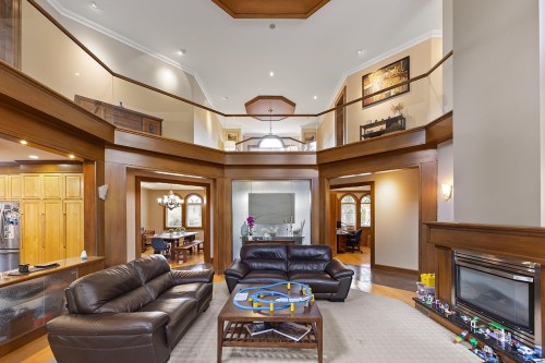 3582 Edgemont Boulevard, North Vancouver, BC 