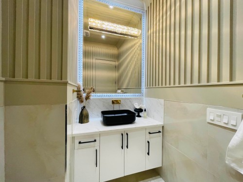 11231 King Road, Richmond, BC 