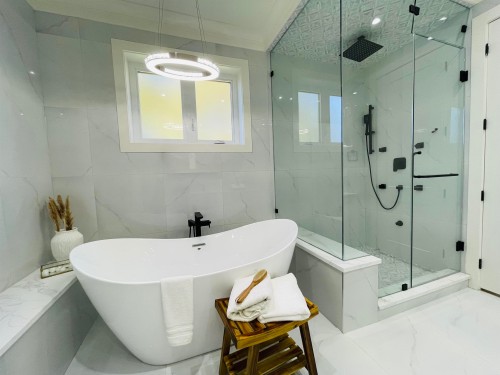 11231 King Road, Richmond, BC 