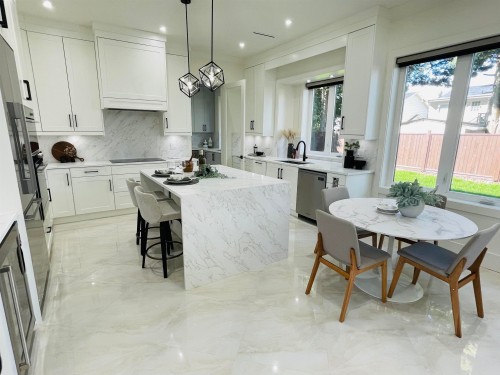 11231 King Road, Richmond, BC 