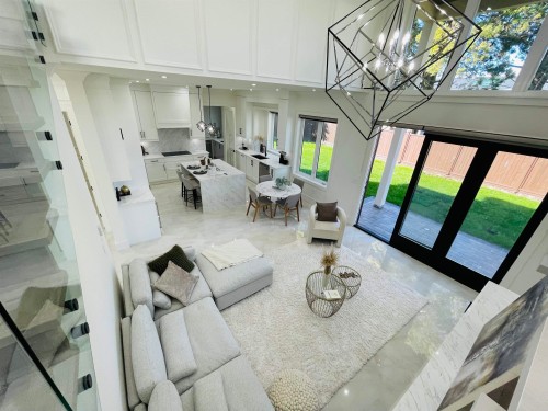 11231 King Road, Richmond, BC 