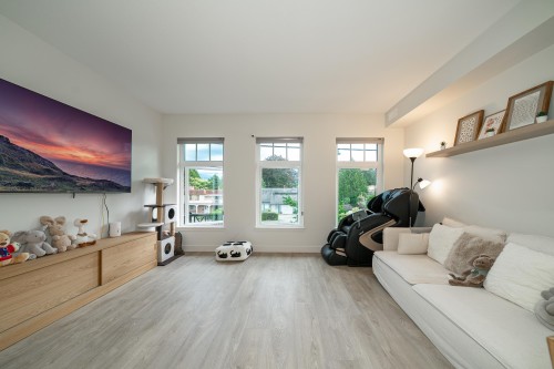 2-9399 No. 2 Road, Richmond, BC 