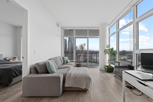 703-5333 Goring Street  Burnaby, BC V5B 3A2