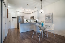 405-2436 Kelly Avenue Port Coquitlam, BC V3C 1Y4